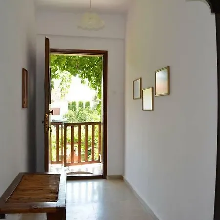 Allou Garden House Pefkochori
