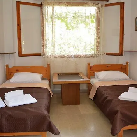 Apartament Allou Garden House *